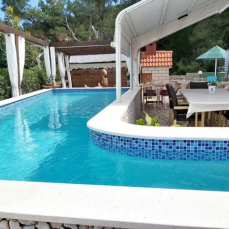Villa Kale Apartments Слатине Экстерьер фото