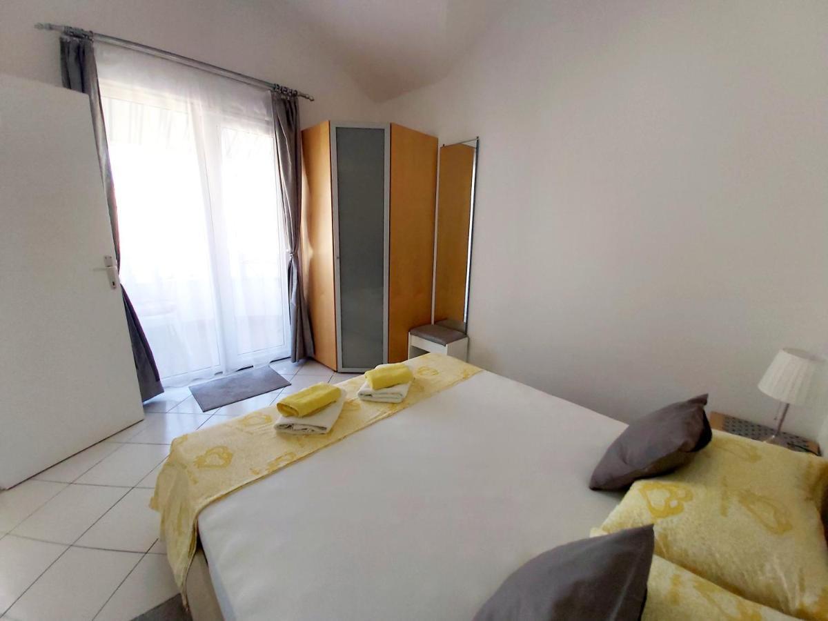 Villa Kale Apartments Слатине Экстерьер фото