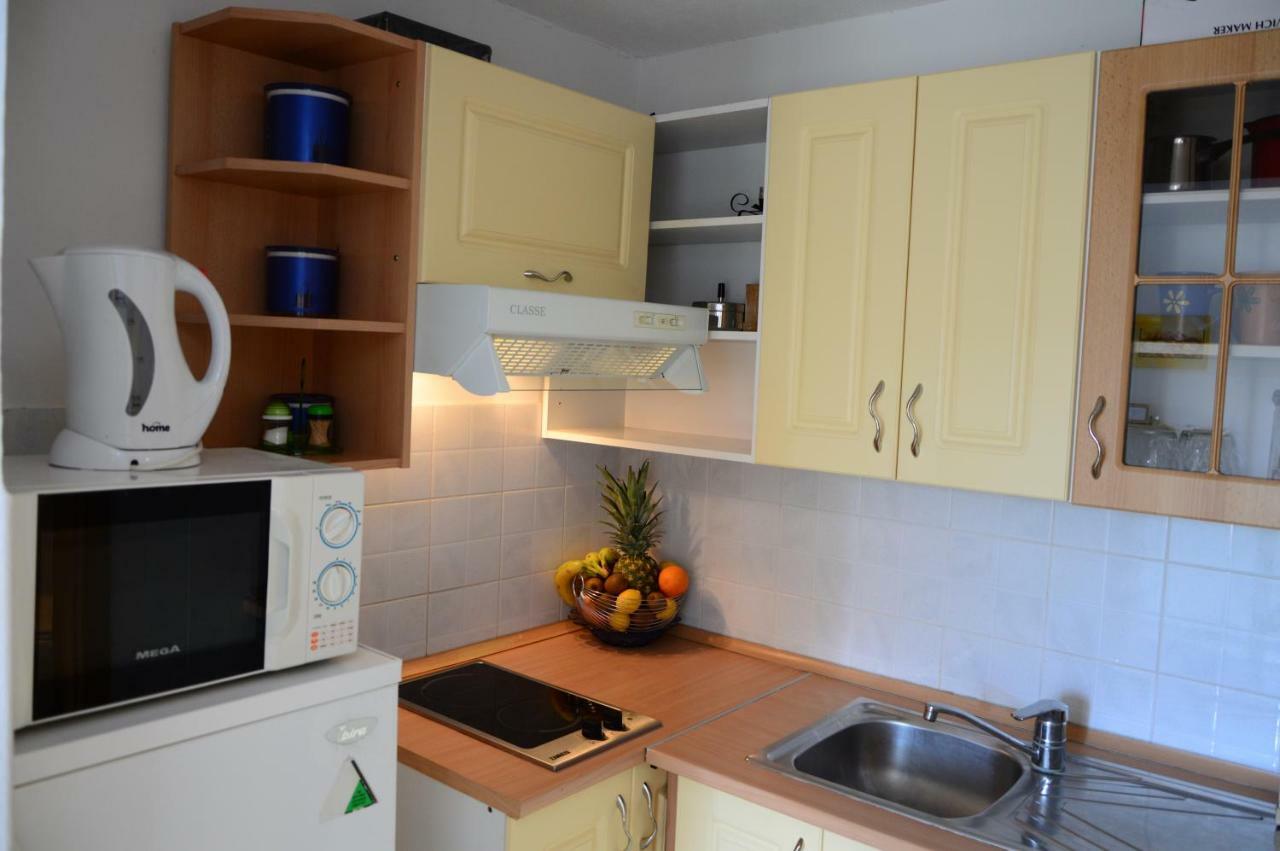 Villa Kale Apartments Слатине Экстерьер фото